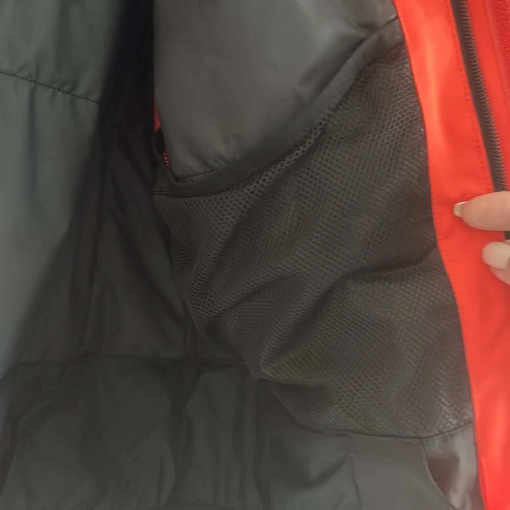 New w/tags The North Face women’s jacket, size large - Picture 7 of 9